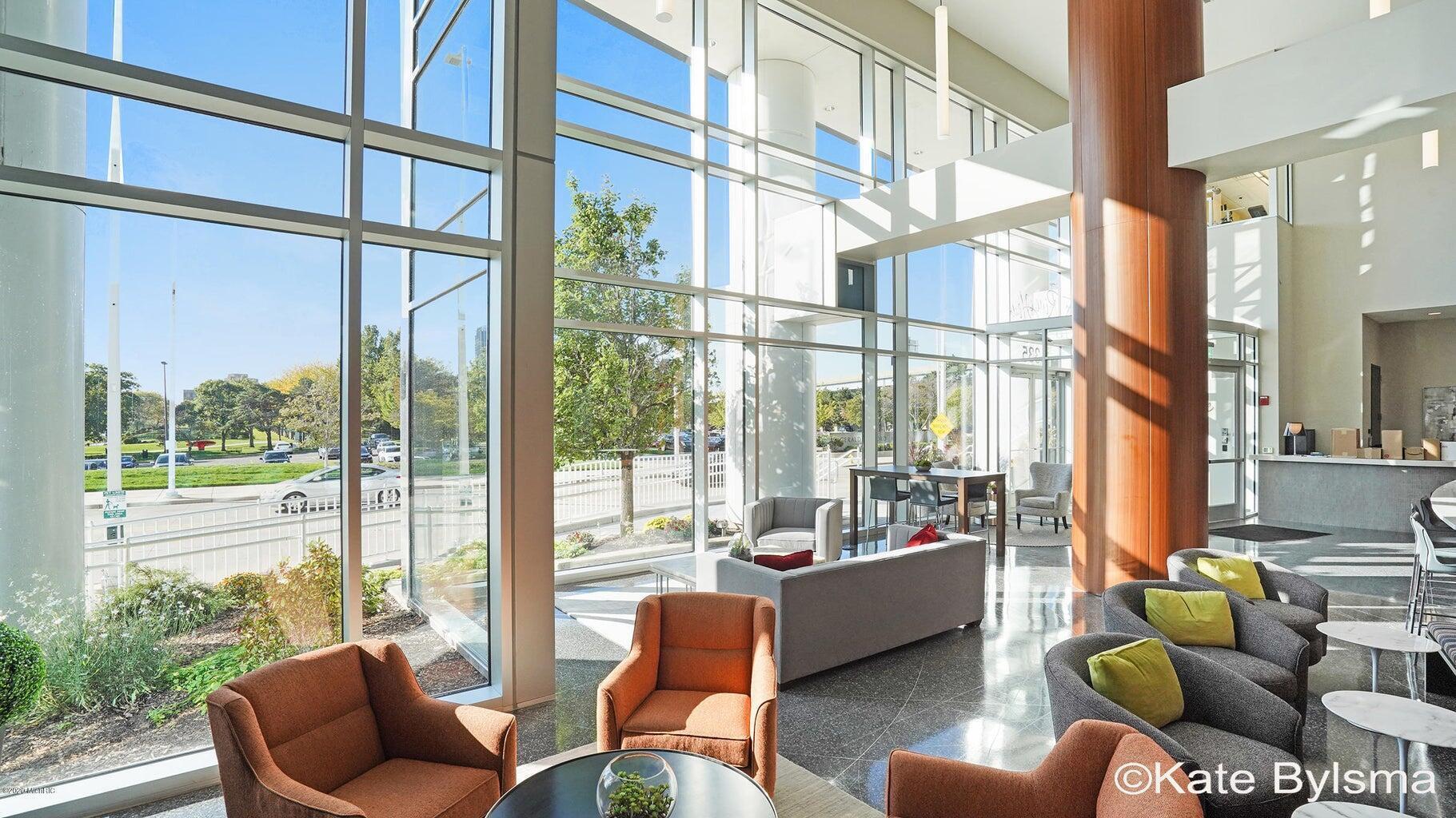 335 Bridge Street NW 602