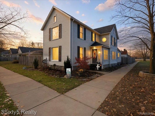 404 PINE ST, WYANDOTTE, MI 48192 - Image 85627c348b373f9ee3ad2b204f13475d/3290510736