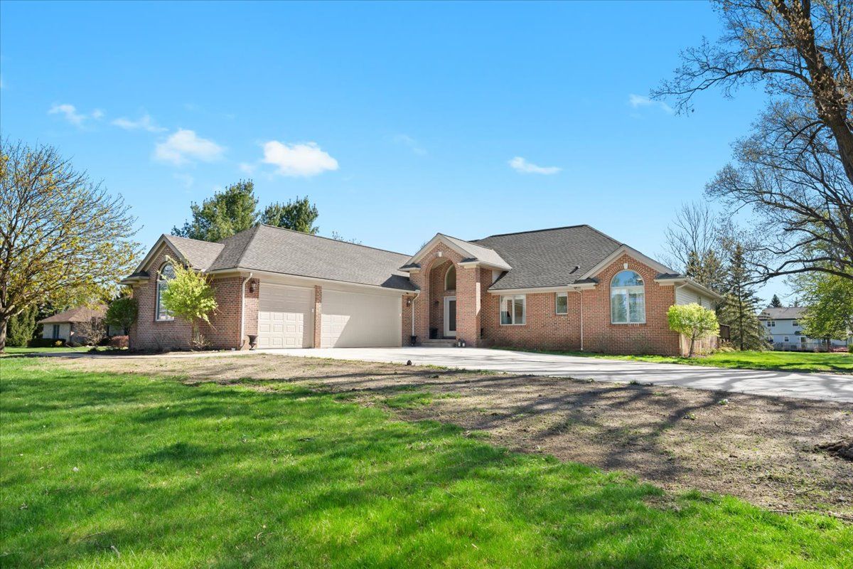 6158 HIGH VALLEY Drive