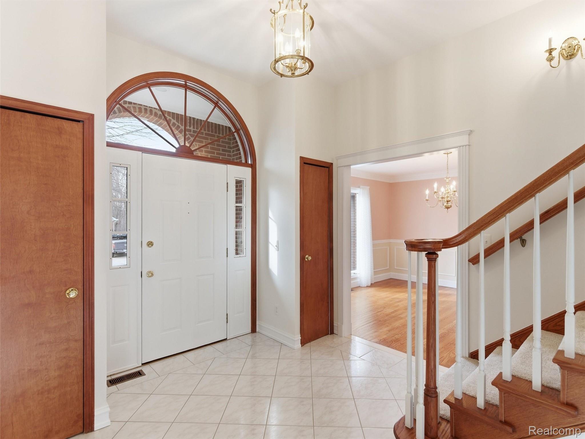 2178 Clinton View Circle