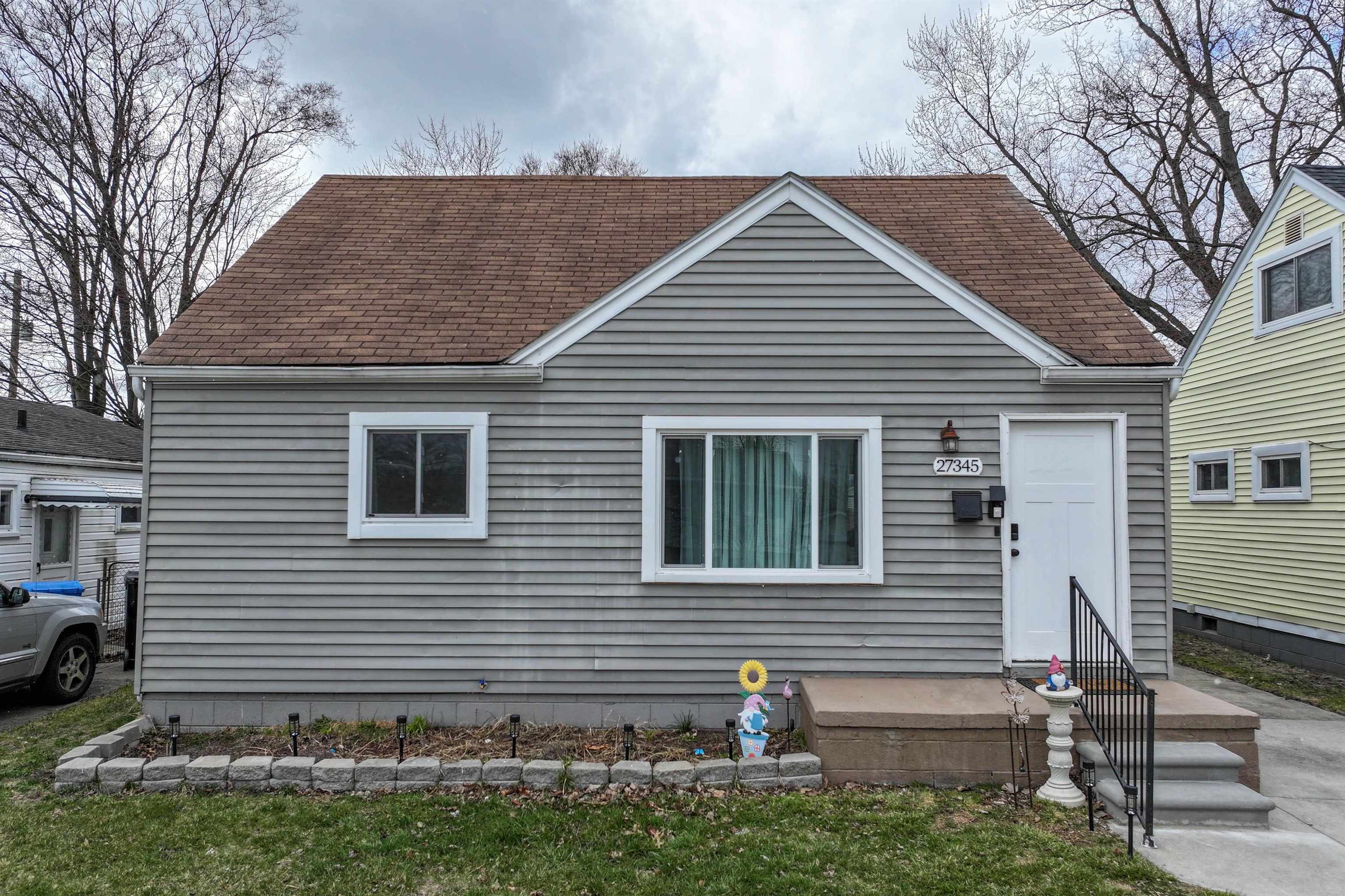 27345 Palmer Street Street