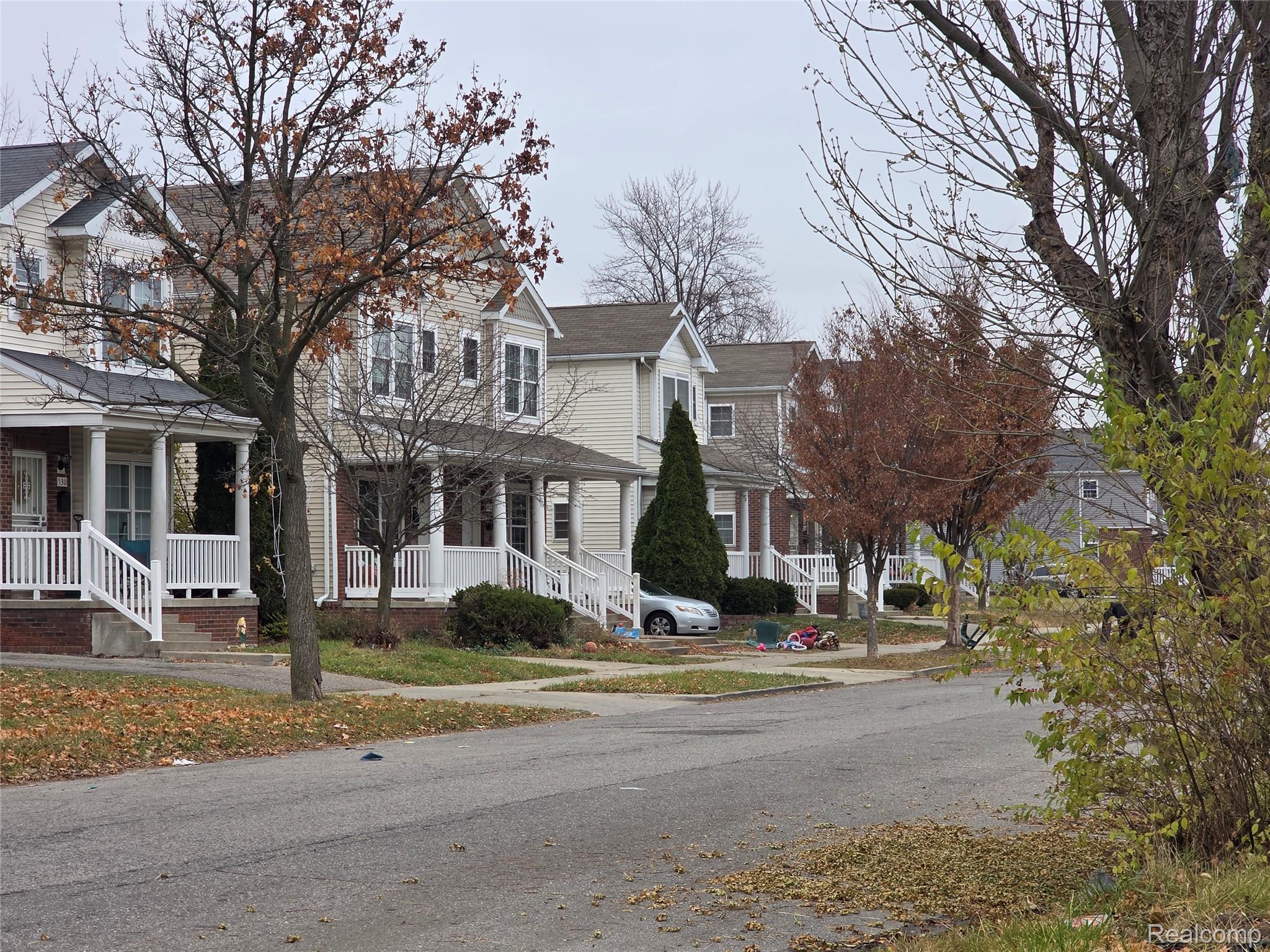 19628 Danbury Street