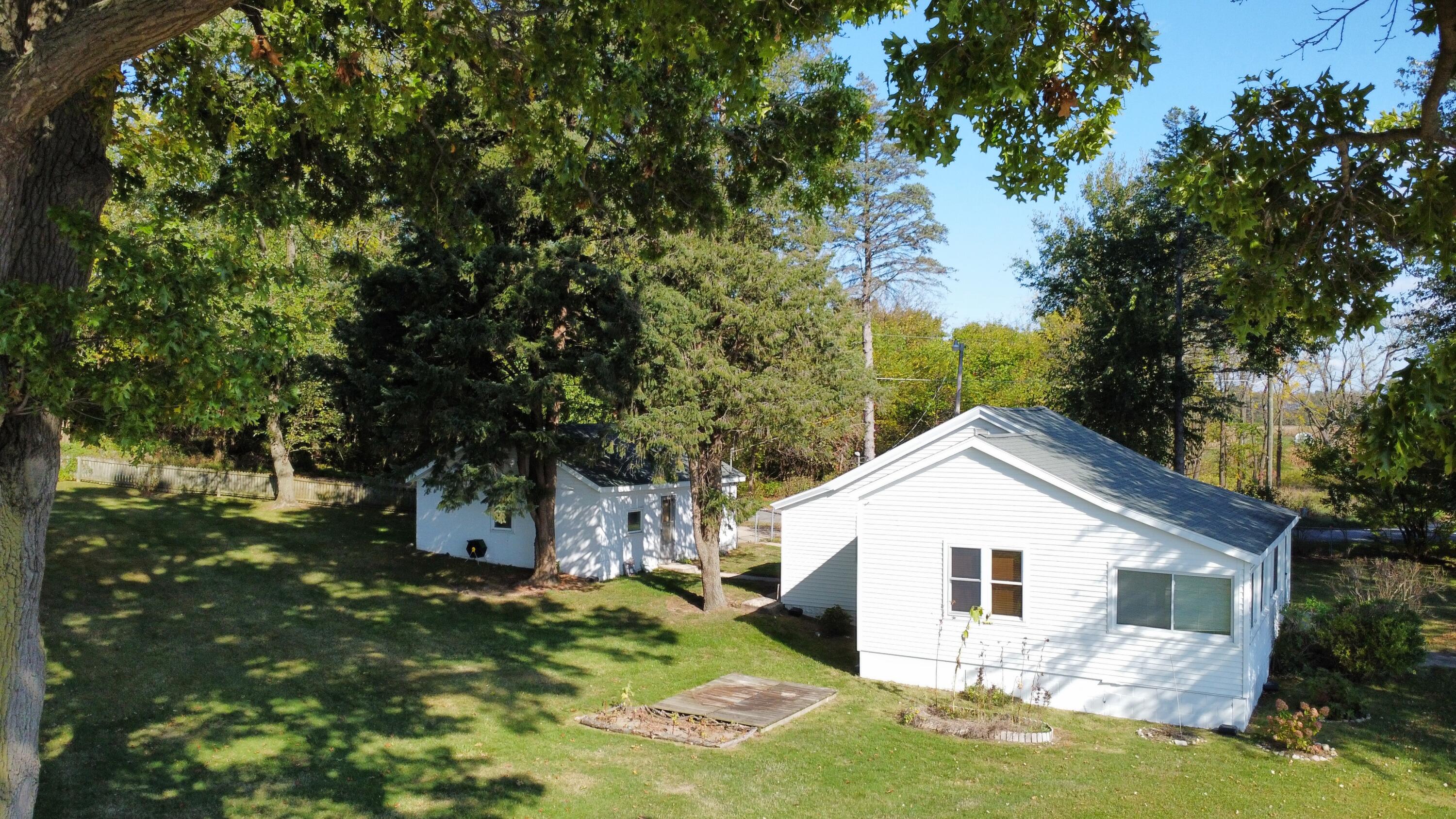 41193 N Park Street