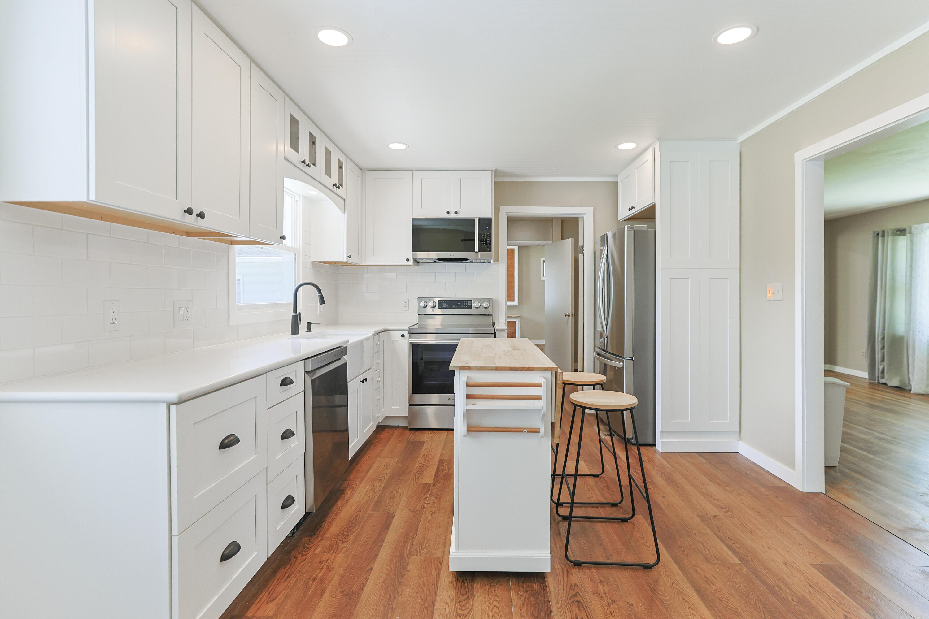3011 Adams Road