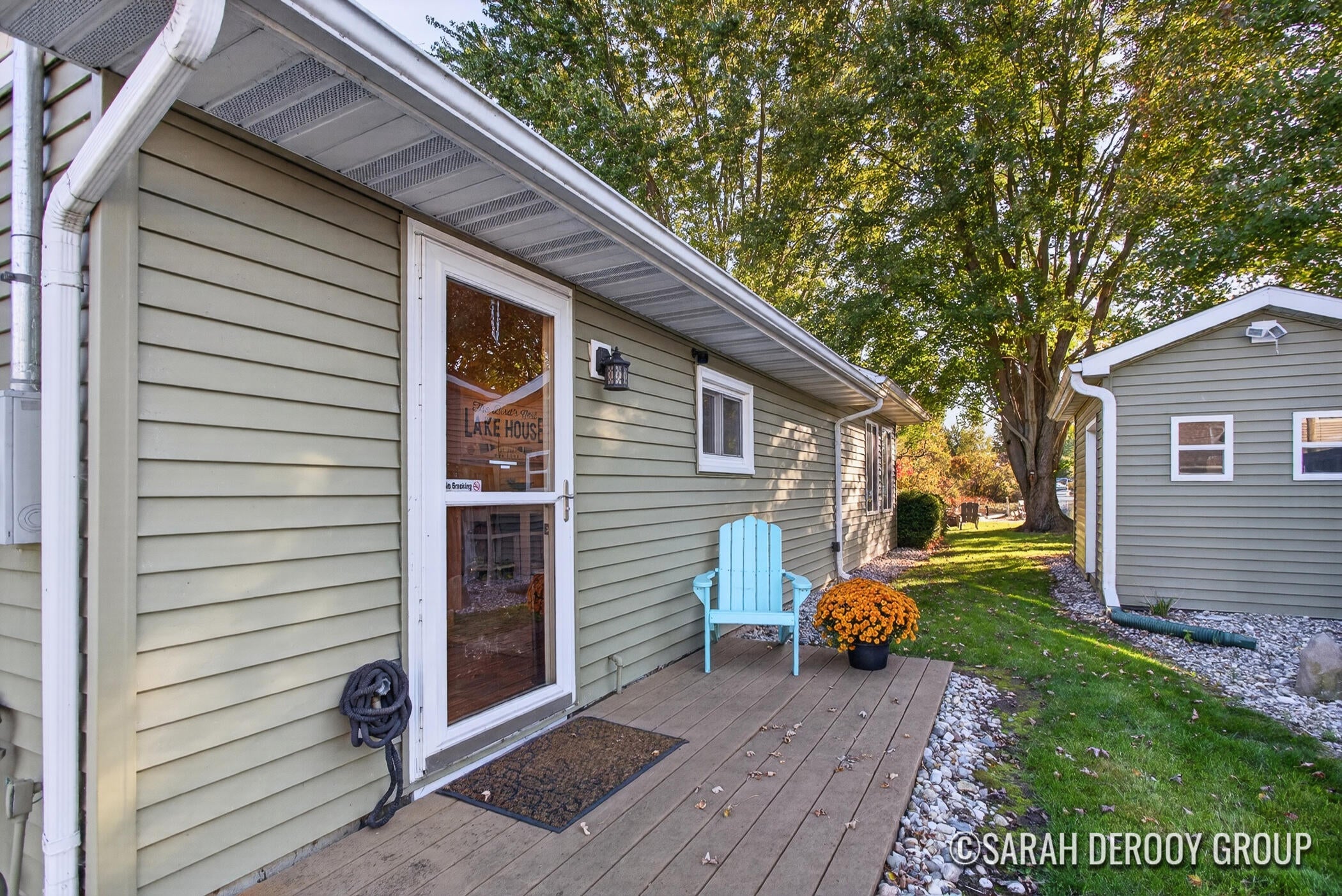 4111 E Joy Road