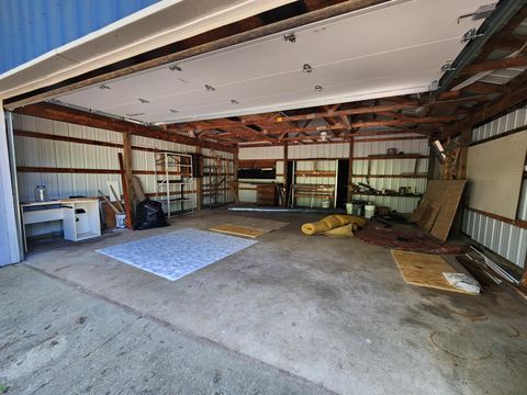 A home in MapleGroveTownship_Manistee