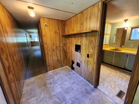 A home in MapleGroveTownship_Manistee