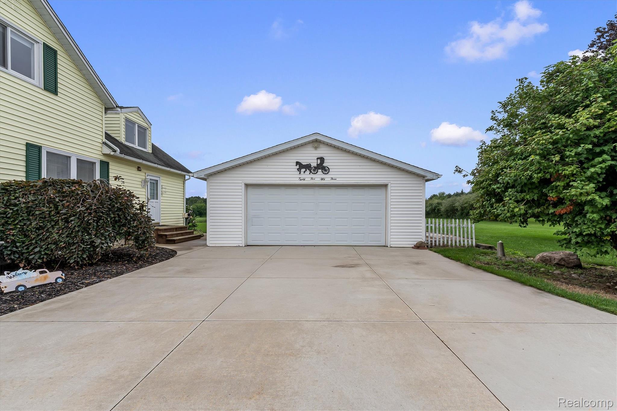 3553 N State Road