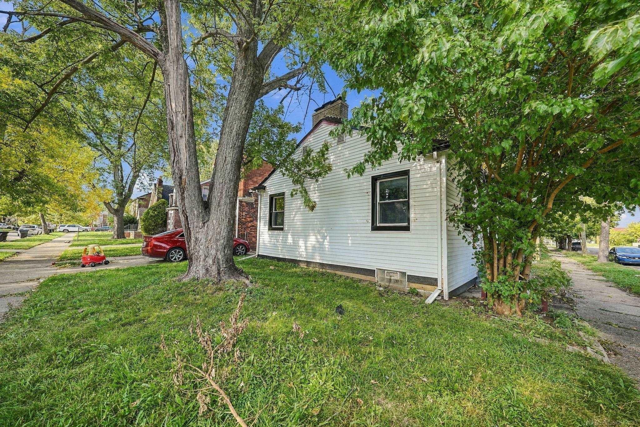 9205 King Richard Street