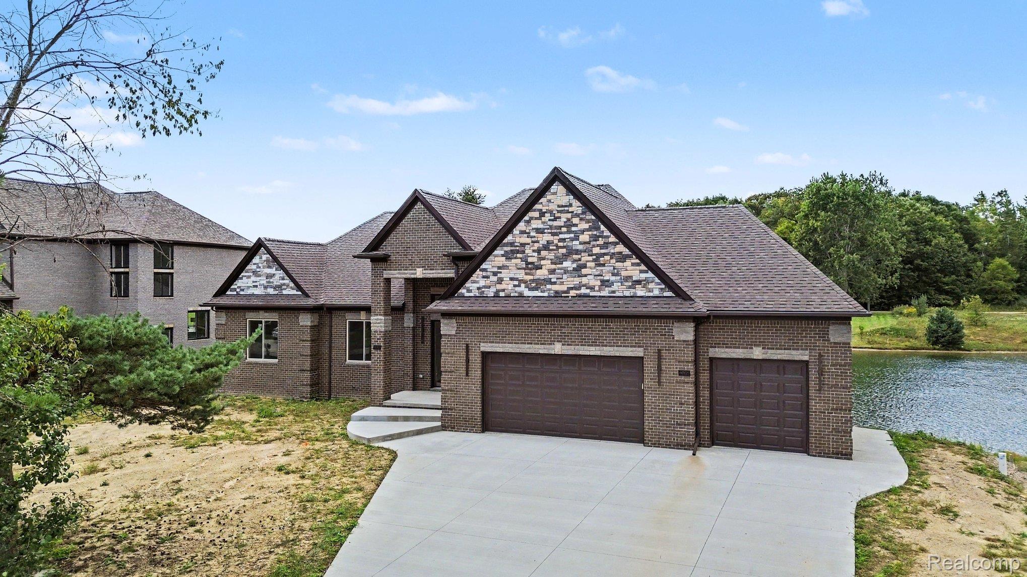 68503 Lake Angela Pointe