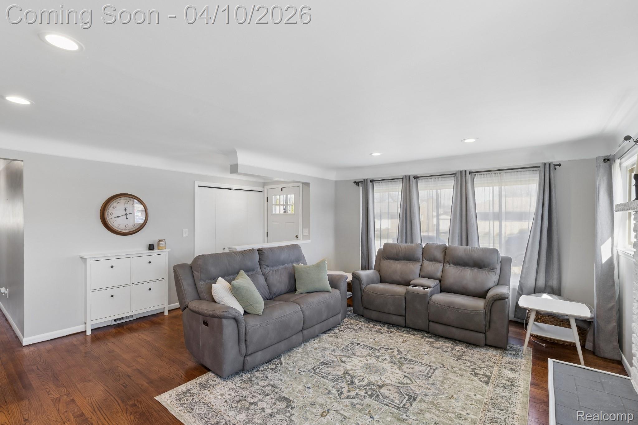28709 Jacquelyn Drive