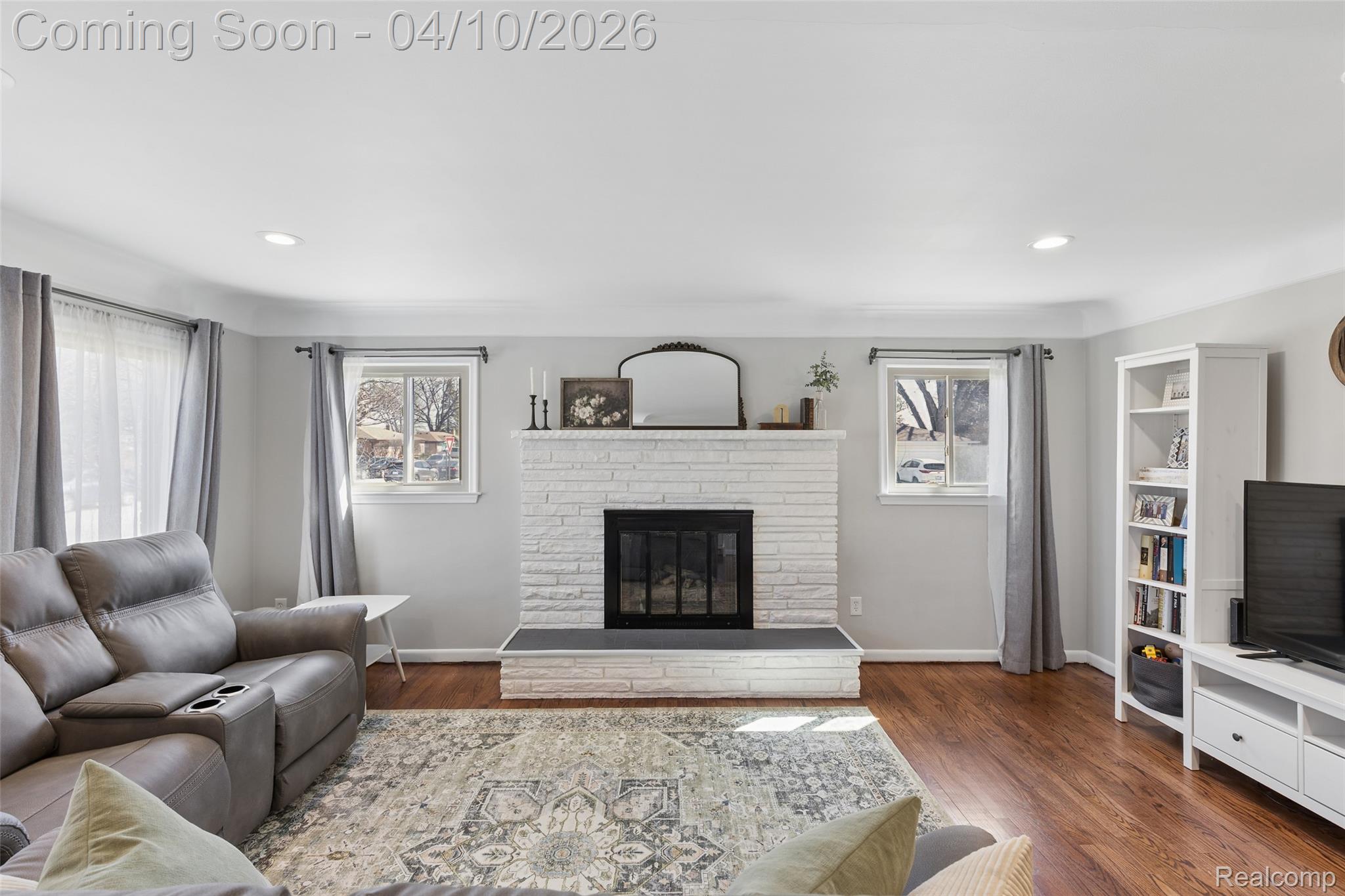 28709 Jacquelyn Drive