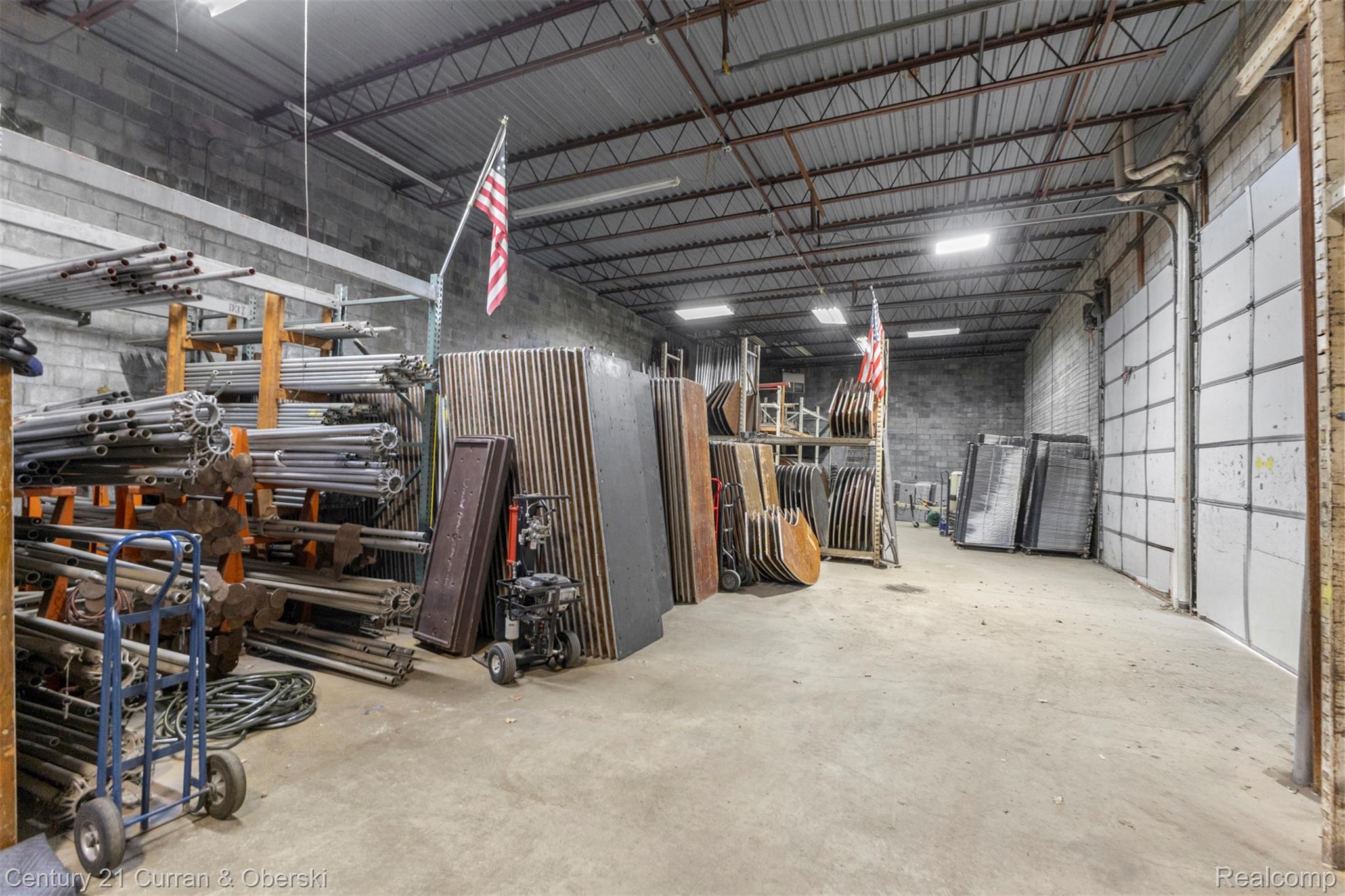 24134 W Warren Street