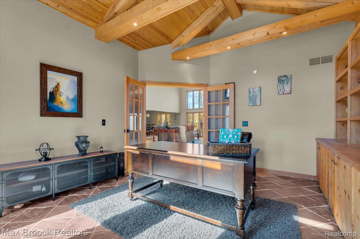 5970 Lynne Hollow Drive