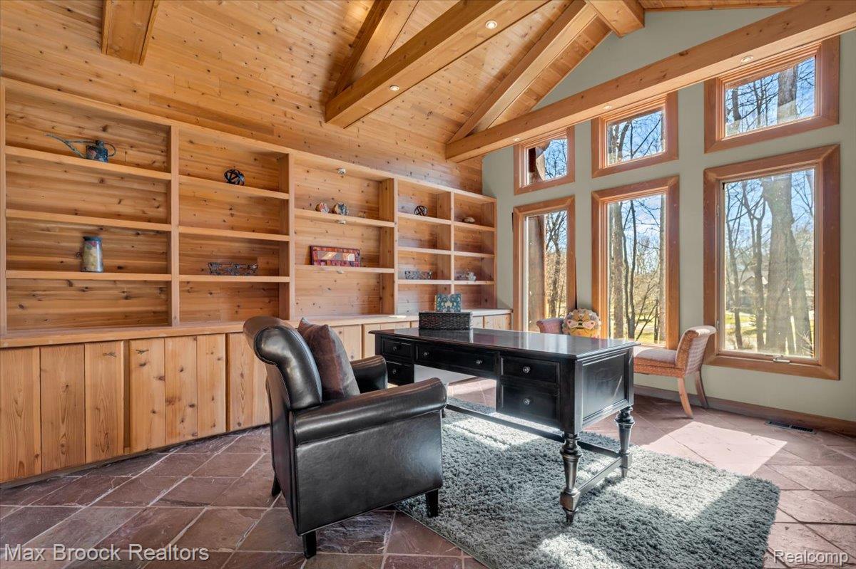 5970 Lynne Hollow Drive