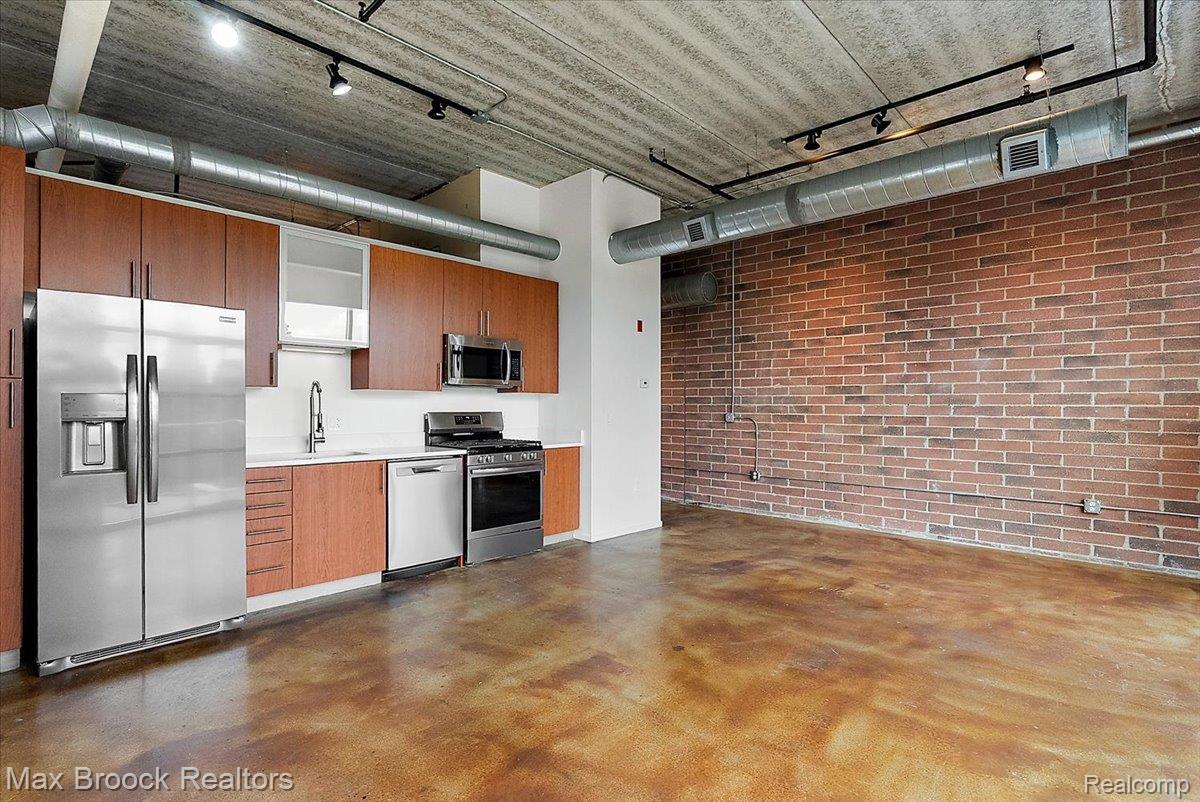333 E PARENT Avenue 27