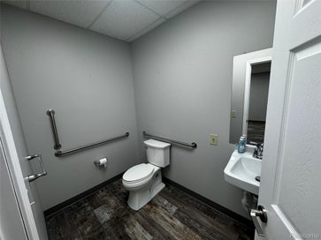 2503 S LINDEN Road 124 Flint Charter Township MI 48532