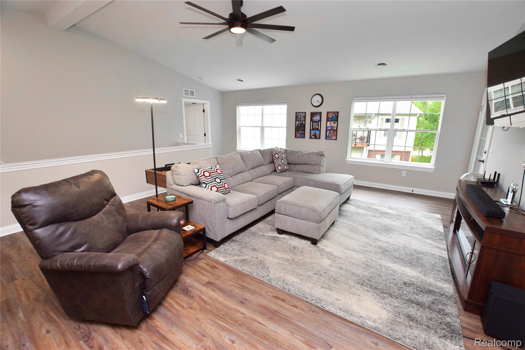 899 Watercress Lane