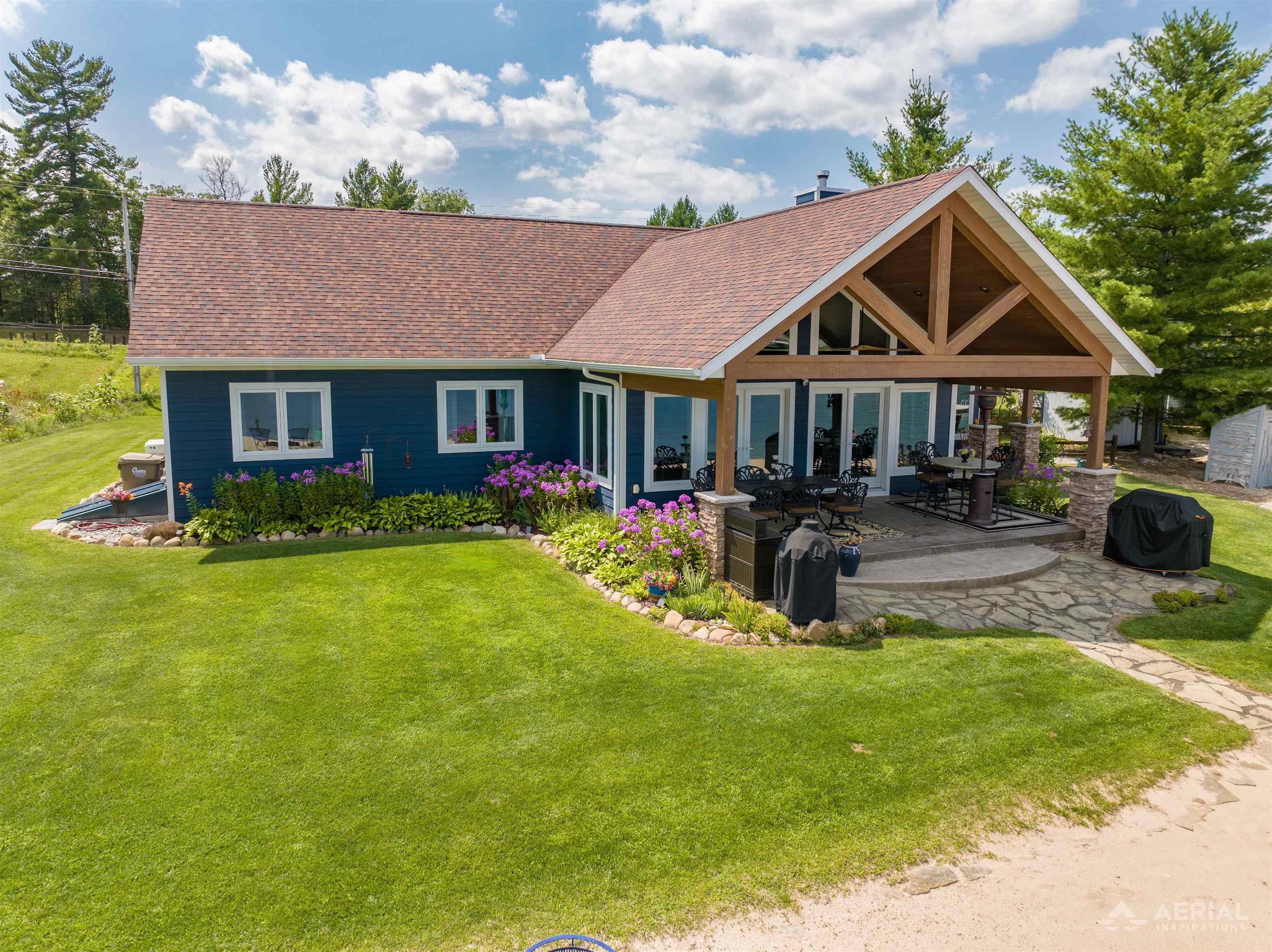 3083 Rifle River Trail