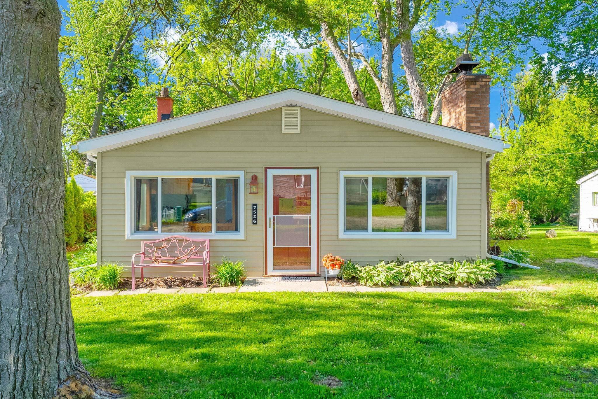 7526 Elmwood Road