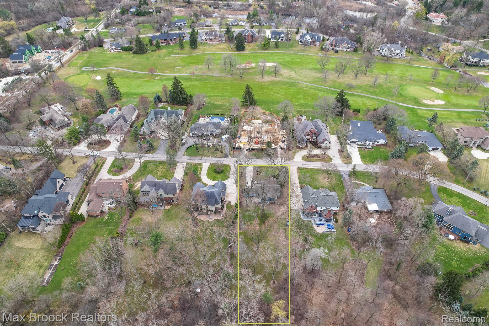 2905 W HICKORY GROVE Road