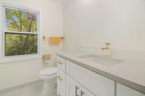 Tiny photo for 4841 Leesburg Drive, West Bloomfield Charter Township, MI 48323 (MLS # 5050203270)