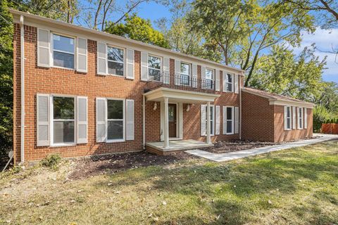 Tiny photo for 4841 Leesburg Drive, West Bloomfield Charter Township, MI 48323 (MLS # 5050203270)