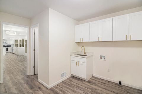 Tiny photo for 4841 Leesburg Drive, West Bloomfield Charter Township, MI 48323 (MLS # 5050203270)