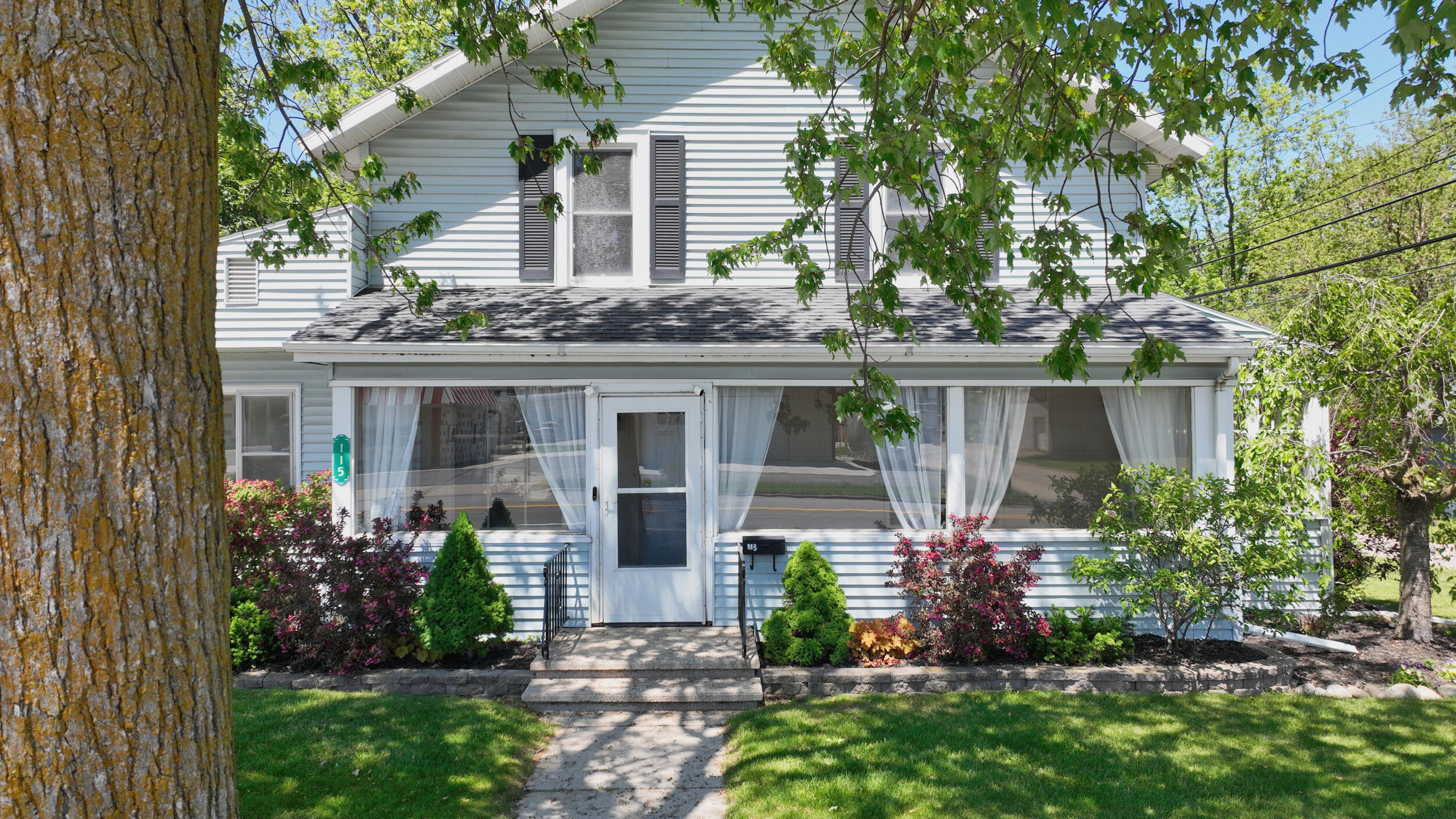 115 E Emerson Street
