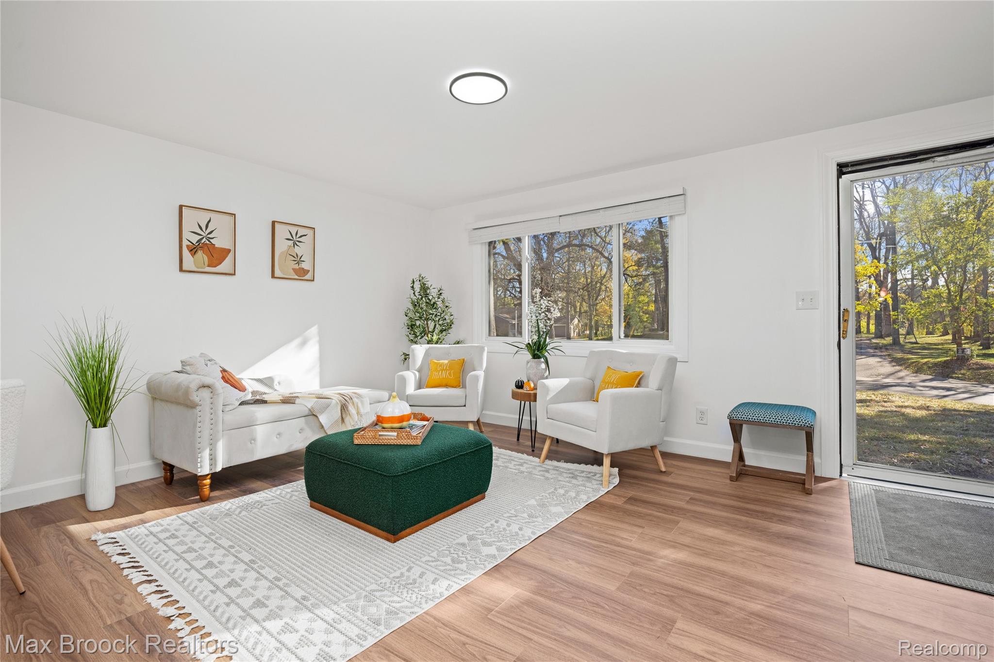 9650 Cooley Lake Road