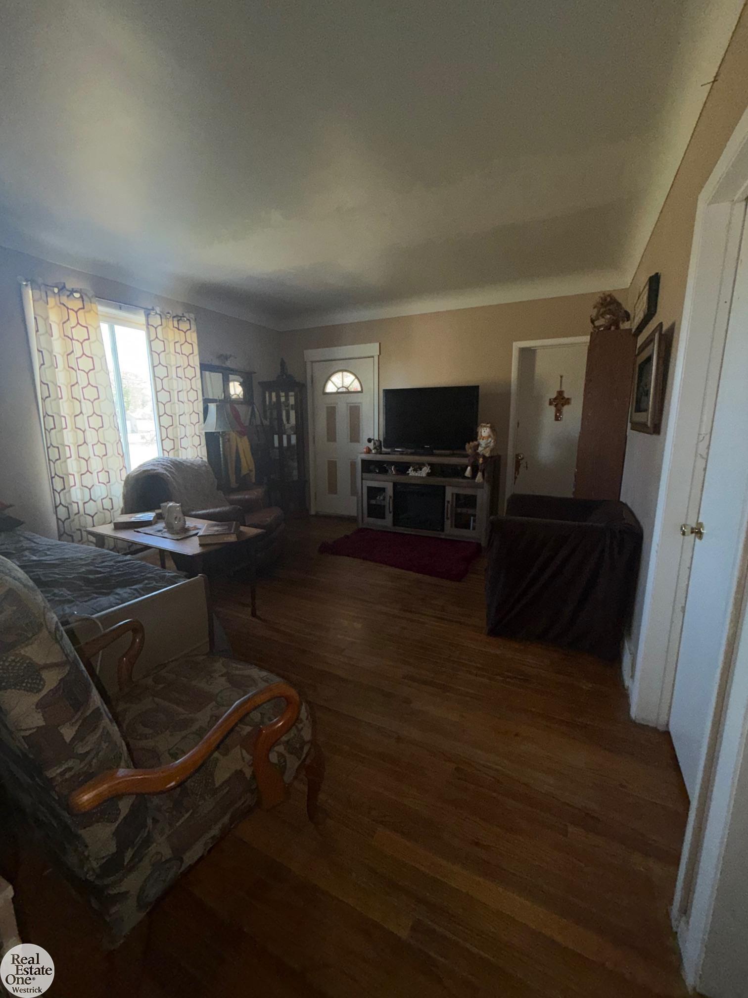 7742 River Road