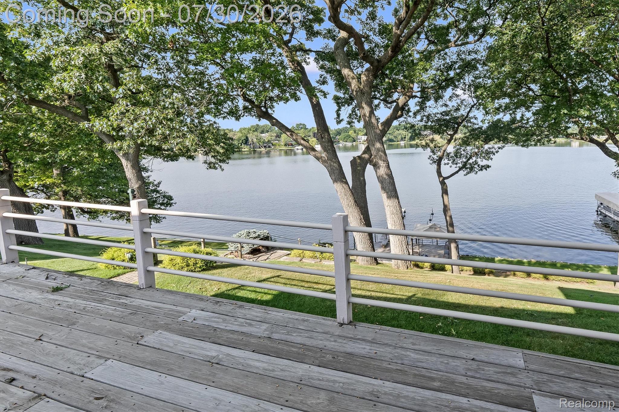 1879 Long Pointe Drive