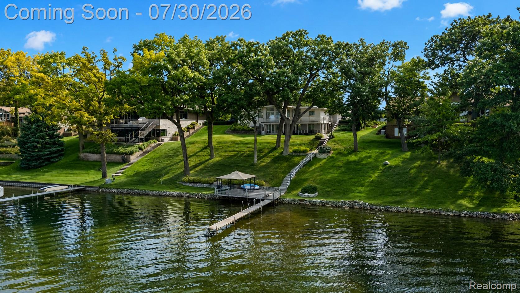 1879 Long Pointe Drive