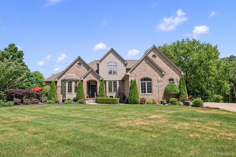 Photo of 68960 Silver Fox Lane, Washington Township, MI 48095 (MLS # 20261044407)