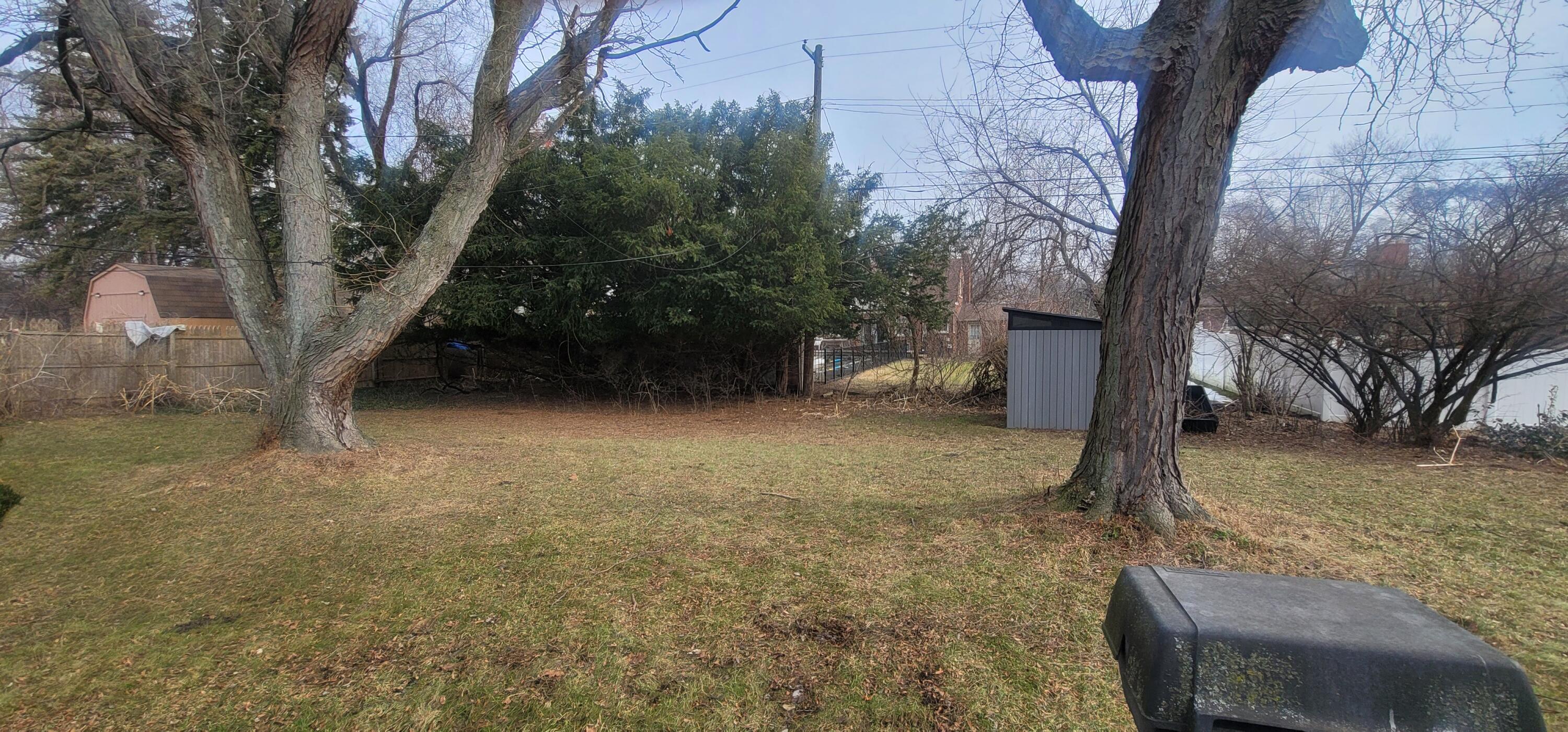 14172 Royal Grand Avenue