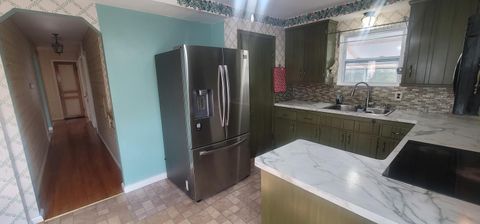 Tiny photo for 14172 Royal Grand Avenue, Redford Charter Township, MI 48239 (MLS # 81026006025)