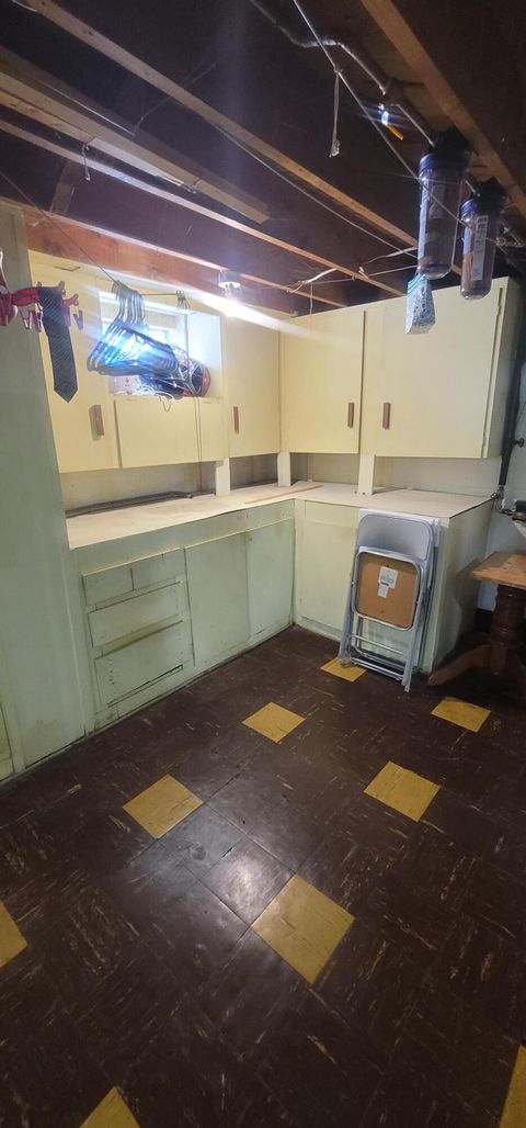 Tiny photo for 14172 Royal Grand Avenue, Redford Charter Township, MI 48239 (MLS # 81026006025)