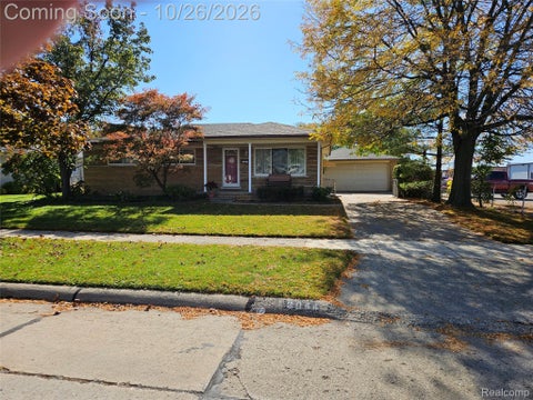 Photo of 8044 Sunburst, Center Line City, MI 48015 (MLS # 20261085280)