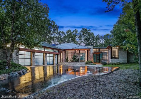 6956 COOLEY LAKE Road White Lake Charter Township MI 48383