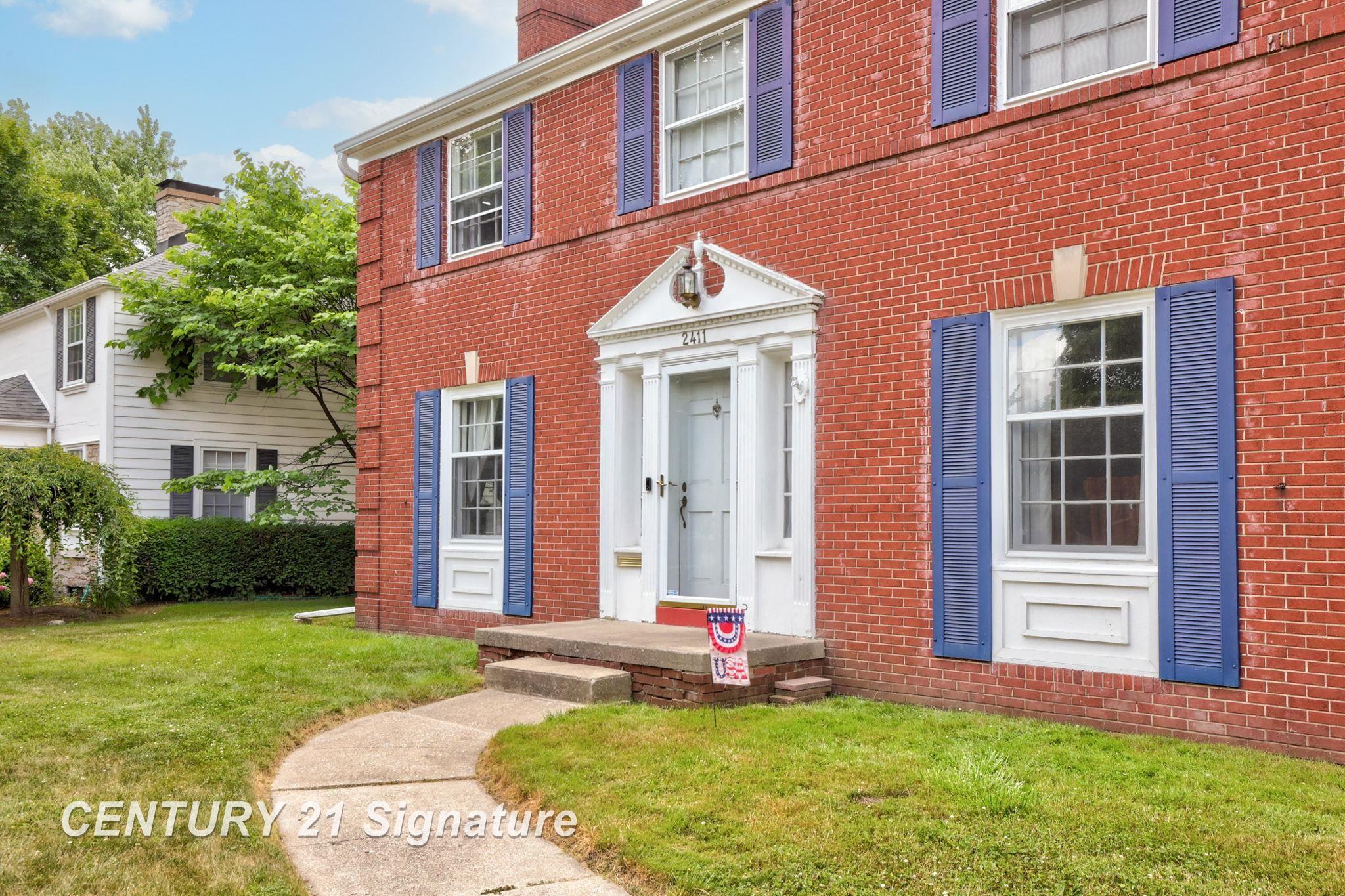2411 Adams Boulevard