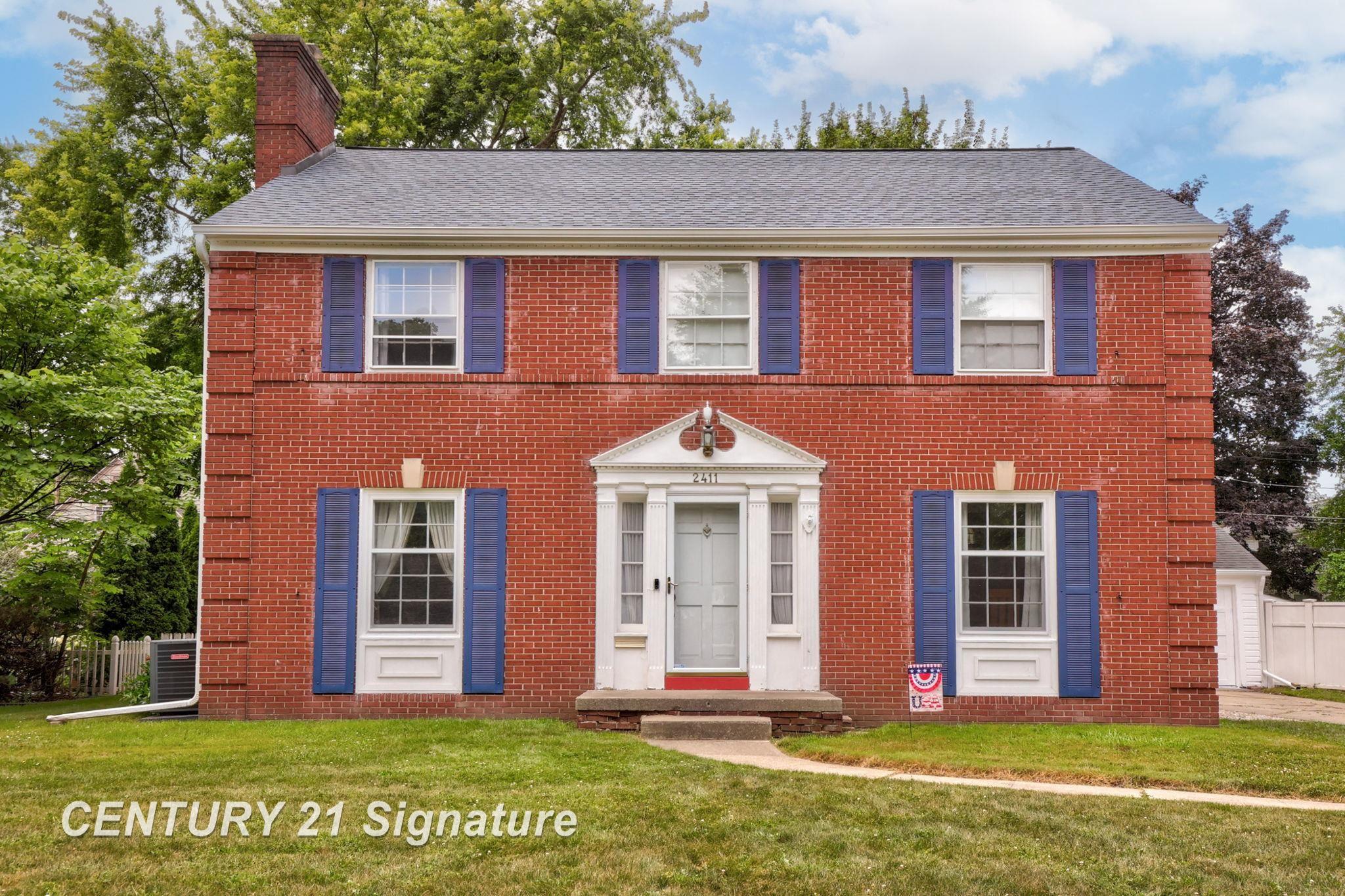 2411 Adams Boulevard