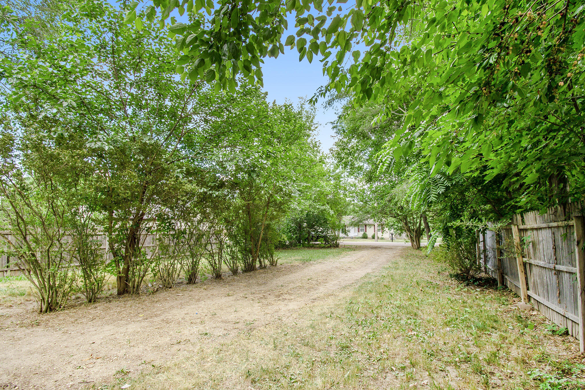 Portage City, Michigan 49002, United States, 2 Bedrooms Bedrooms, ,1 BathroomBathrooms,Residential,Active,214874