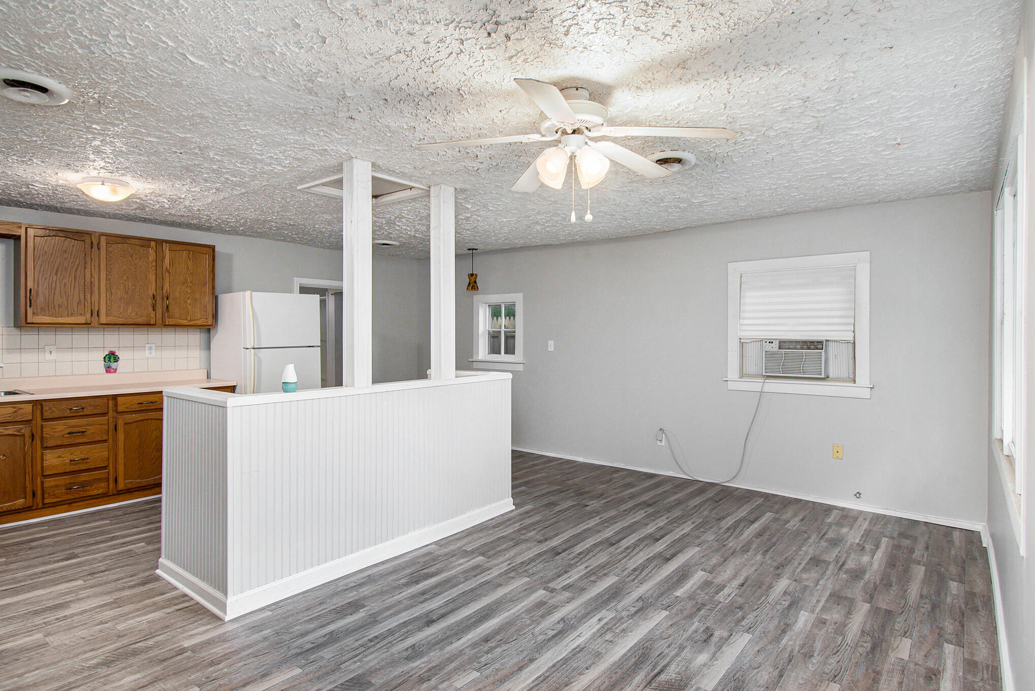 Portage City, Michigan 49002, United States, 2 Bedrooms Bedrooms, ,1 BathroomBathrooms,Residential,Active,214874