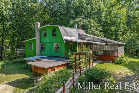 4233 Mud Lake Road Johnstown Township MI 49021