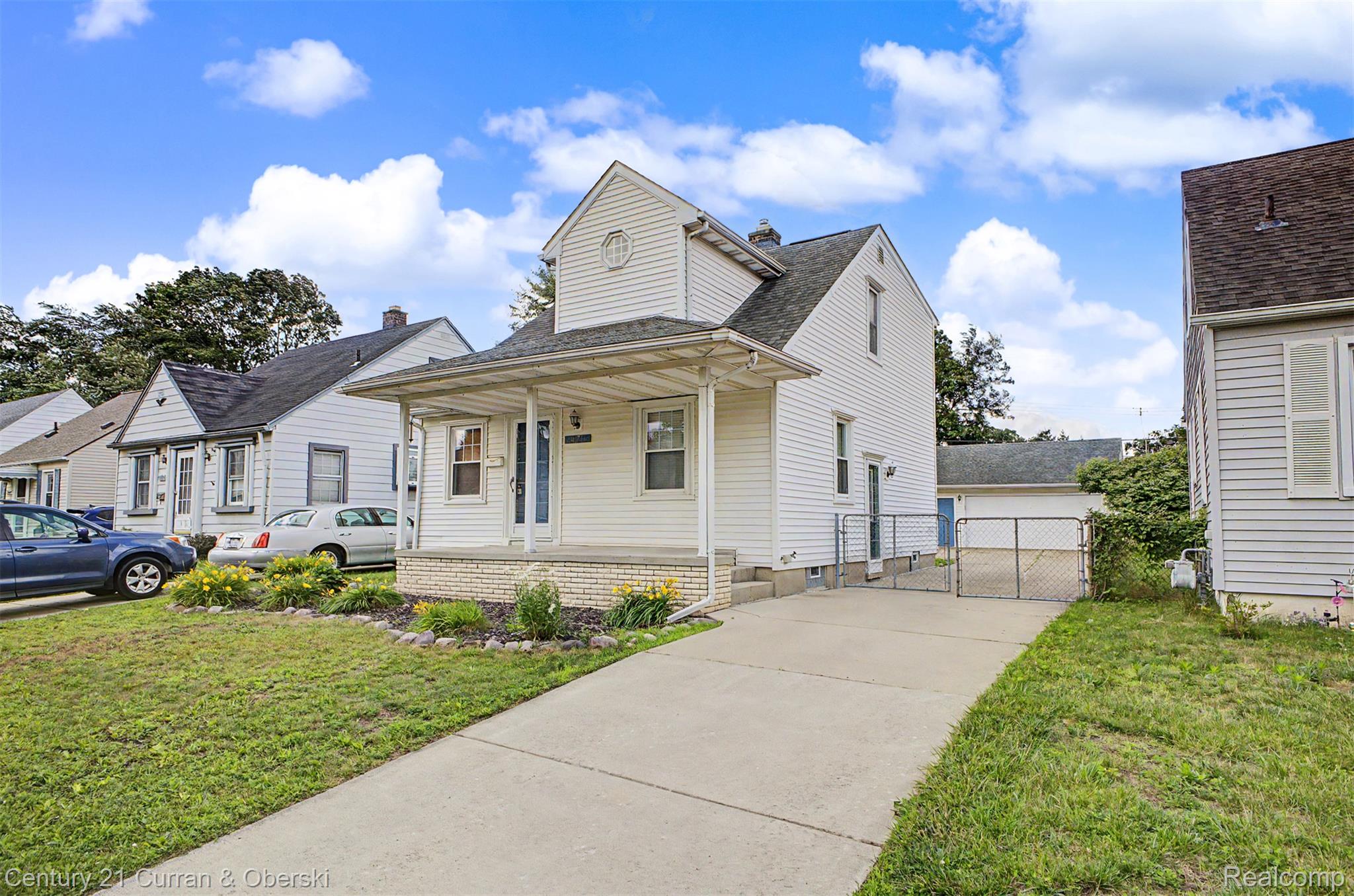 24715 Oxford Street