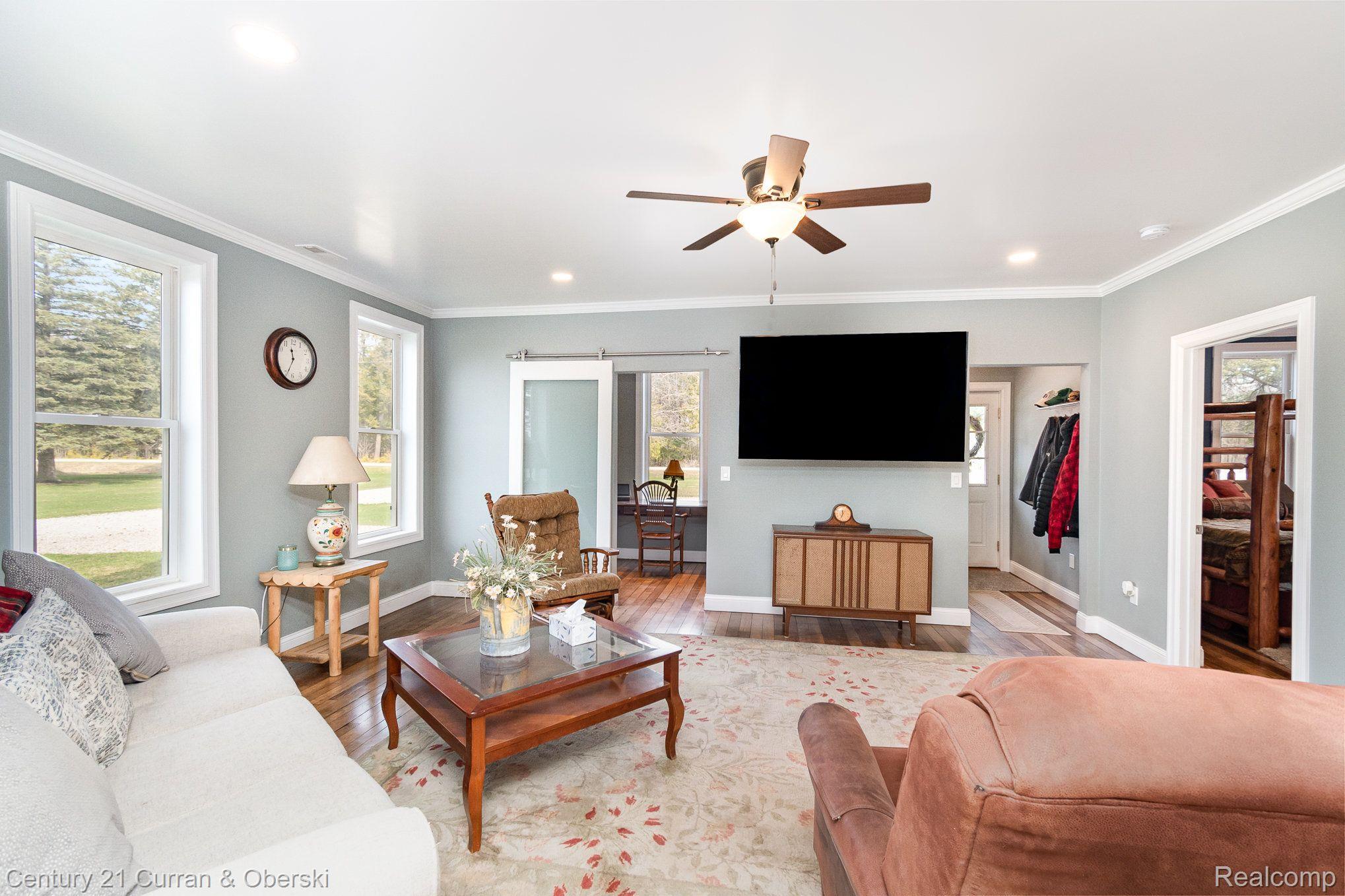 3095 W COUNTY HIGHWAY 638