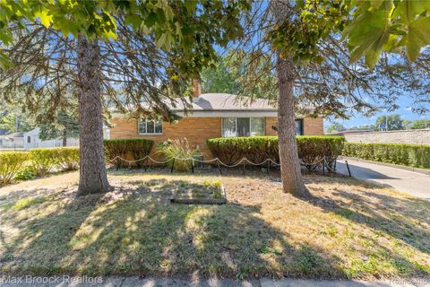 230 E Webster Street Ferndale City MI 48220