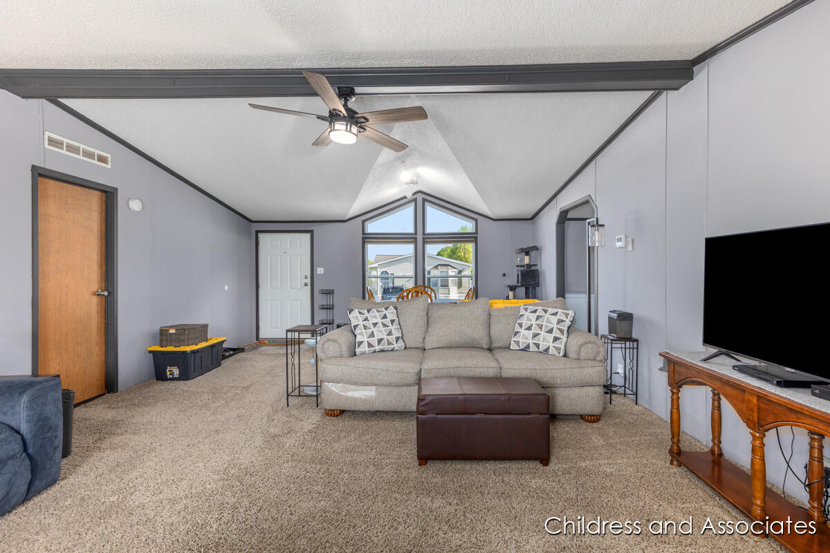 8560 Raven Street
