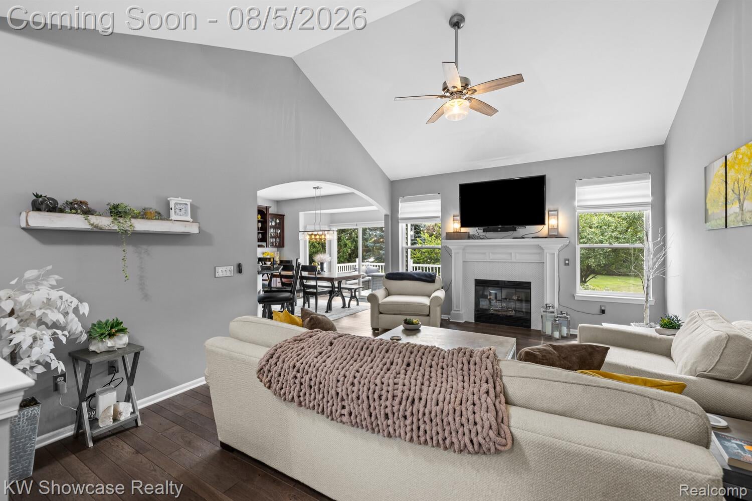 996 Riverstone Circle