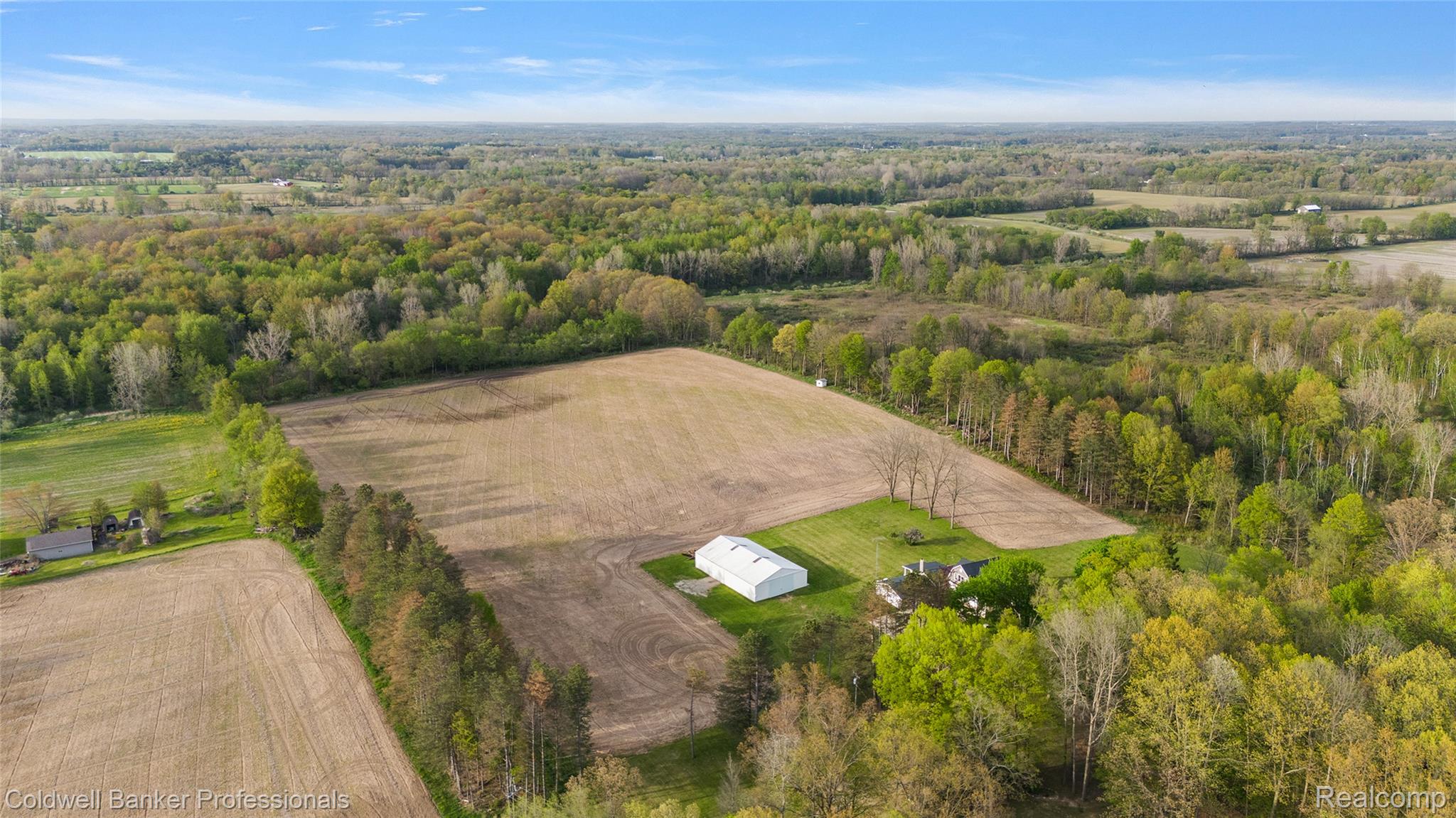 2591 E Norway Lake Road